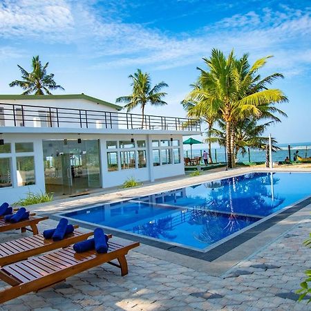 Manara Beach Resort Beruwala Ngoại thất bức ảnh