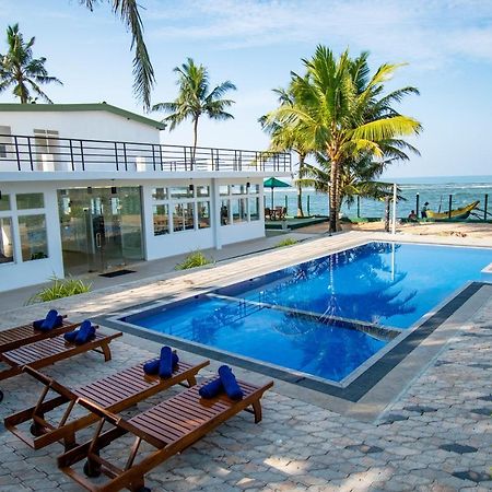 Manara Beach Resort Beruwala Ngoại thất bức ảnh