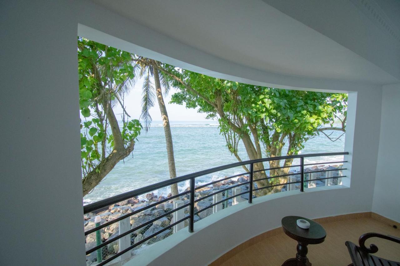 Manara Beach Resort Beruwala Ngoại thất bức ảnh