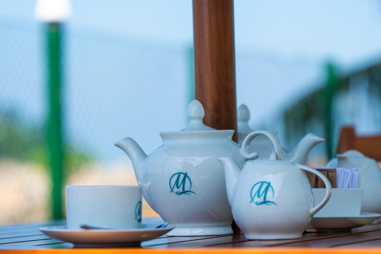 Manara Beach Resort Beruwala Ngoại thất bức ảnh