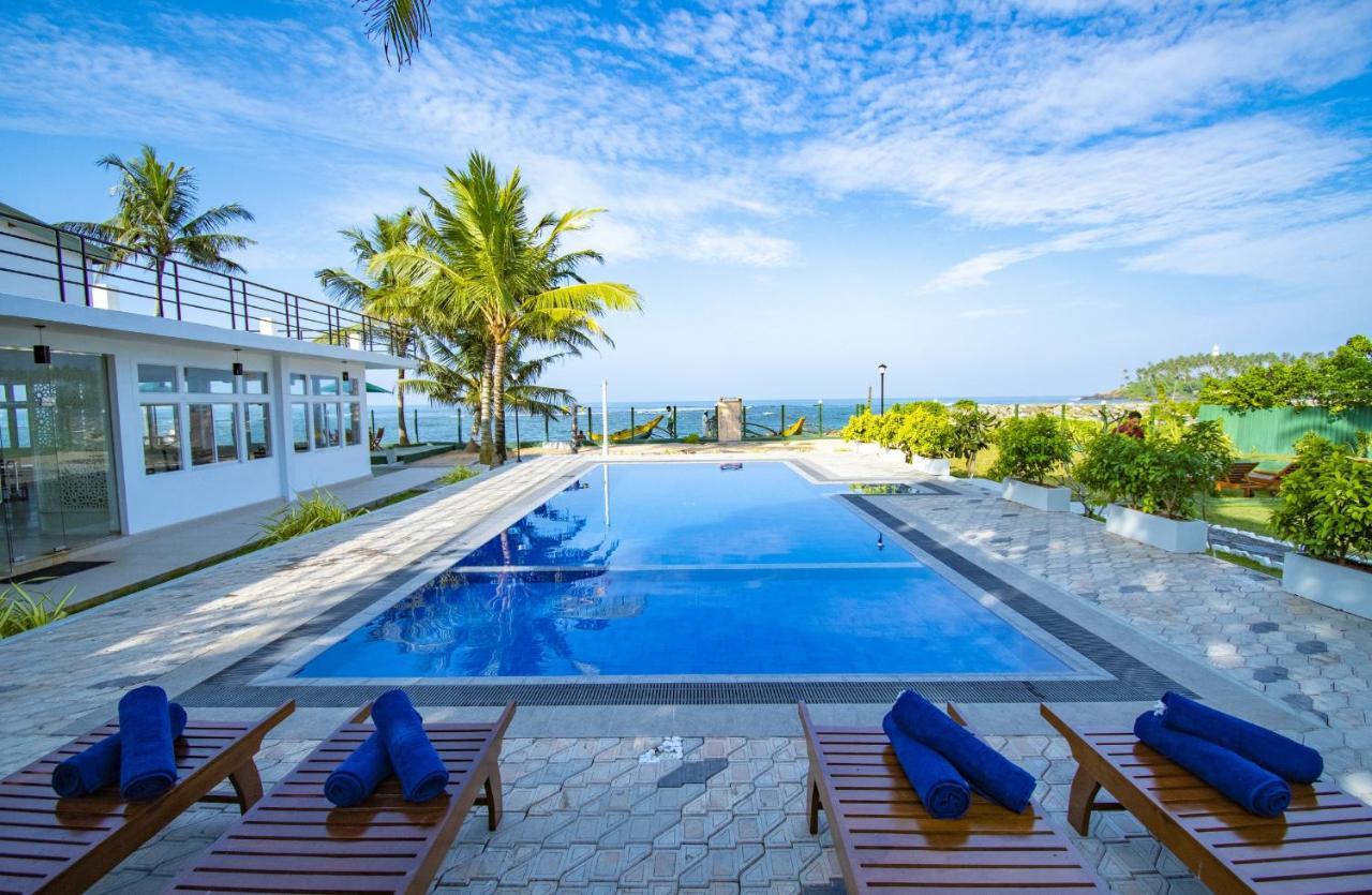 Manara Beach Resort Beruwala Ngoại thất bức ảnh