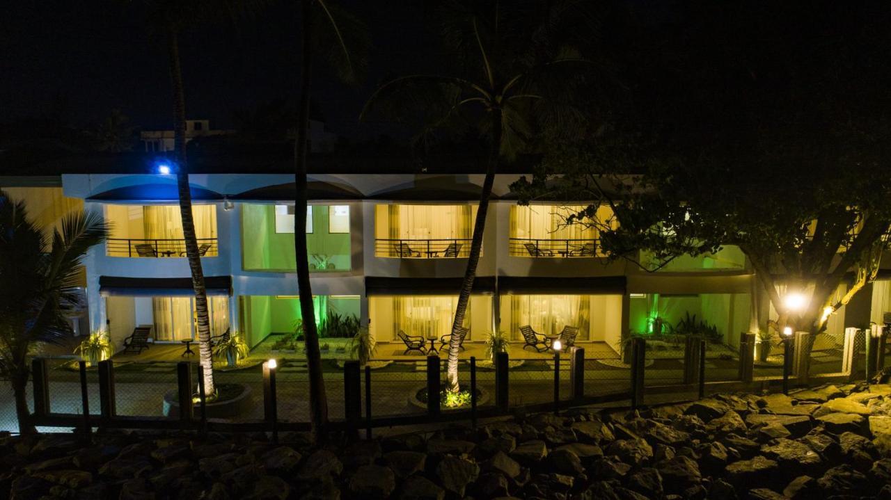 Manara Beach Resort Beruwala Ngoại thất bức ảnh